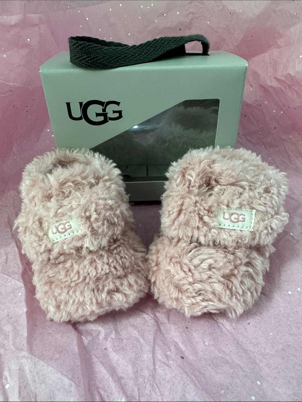 NIB UGG Infant Bixbee Curly Faux Fur Booties - Size 0/1 (0-6M)
